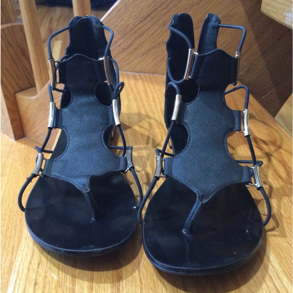 Aldo Size 6 Black Zeanna Gladiator style sandals with zipper back
